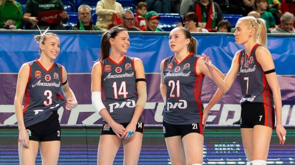 Волейболистки калининградского "Локомотива" победили краснодарское "Динамо" Волейболистки калининградского "Локомотива" победили краснодарское "Динамо"