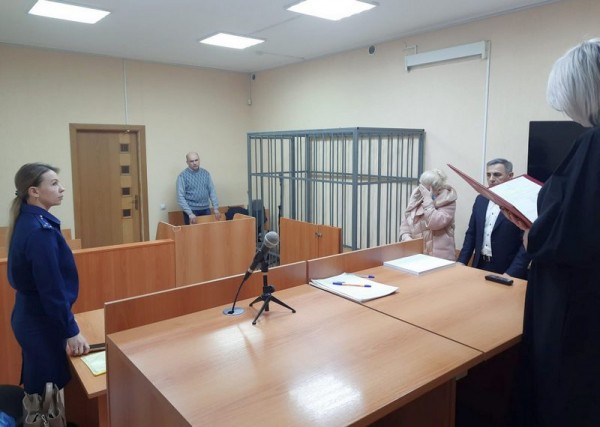 В Калининграде крупной таможеннице дали жесточайший срок за взятки В Калининграде крупной таможеннице дали жесточайший срок за взятки
