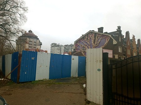Застройщик на Верхнем озере возведет не 18-метровый, а 15-метровый ЖК
