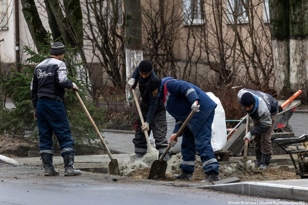 «Бомбежка» на Красной: как выглядит благоустройство улицы, «готовой на 95%» (фото) «Бомбежка» на Красной: как выглядит благоустройство улицы, «готовой на 95%» (фото)