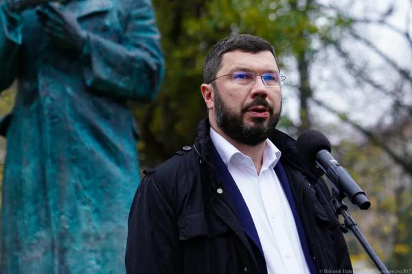Источники: главврача БСМП Евгения Любивого задержали пограничники на Куршской косе Источники: главврача БСМП Евгения Любивого задержали пограничники на Куршской косе