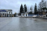 «Серая — днём, цветная — ночью»: в Калининграде благоустроили площадь перед стадионом «Балтика (фото) Избранное
«Серая — днём, цветная — ночью»: в Калининграде благоустроили площадь перед стадионом «Балтика (фото) Избранное