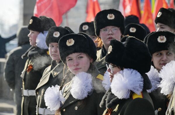 Празднование Дня защитника Отечества в России Празднование Дня защитника Отечества в России