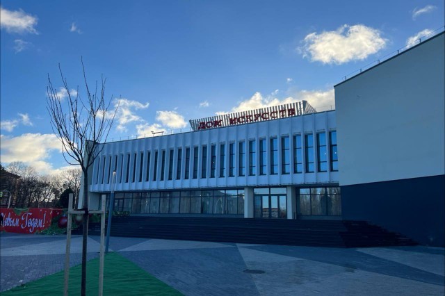 
						Благоустройство территории вокруг Дома искусств в Калининграде планируют завершить в мае 											