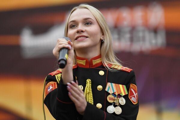 Празднование Дня защитника Отечества в России Празднование Дня защитника Отечества в России