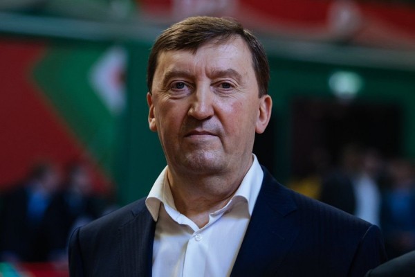 С днем рождения! С днем рождения!