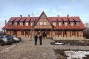 
						&laquo;Усадьба для творцов&raquo;: Кафедральный собор открыл арт-резиденцию под Черняховском (фото)			Избранное								