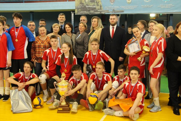 Определены победители VII ежегодного городского турнира по волейболу памяти кавалера ордена Мужества подполковника И.В. Грачёва