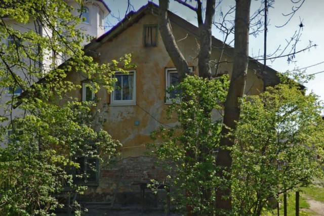Власти Зеленоградска продают довоенный дом на улице Железнодорожной
Власти Зеленоградска продают довоенный дом на улице Железнодорожной