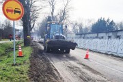 
						В Приморске начали ремонт дороги в сторону Круглово (фото)											