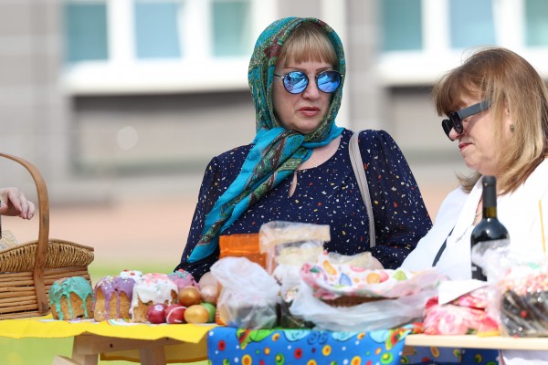 И скорбь, и радость: в калининградских храмах освящают куличи перед Пасхой (фото) И скорбь, и радость: в калининградских храмах освящают куличи перед Пасхой (фото)
