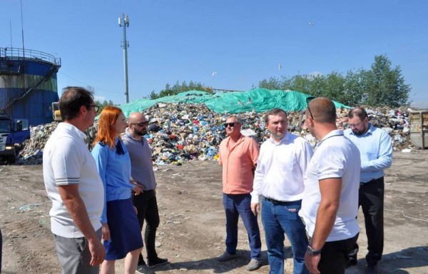 Свалку на Туруханской в Калининграде до конца июня обещают упорядочить Свалку на Туруханской в Калининграде до конца июня обещают упорядочить