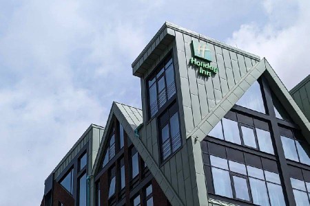 ФАС выдала предупреждение владельцу отеля Holiday Inn в Калининграде ФАС выдала предупреждение владельцу отеля Holiday Inn в Калининграде