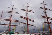 «Снова вместе»: в Калининграде открыли для посетителей барки «Крузенштерн» и «Седов» (фото)
«Снова вместе»: в Калининграде открыли для посетителей барки «Крузенштерн» и «Седов» (фото)