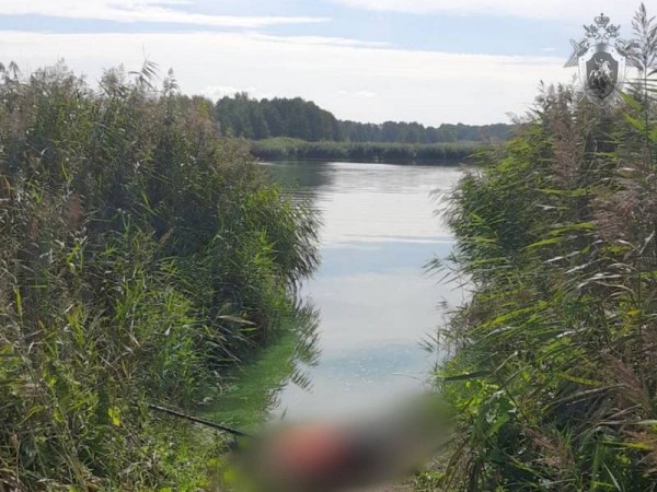 На Голубых озёрах Калининграда рыбак убил себя удочкой На Голубых озёрах Калининграда рыбак убил себя удочкой
