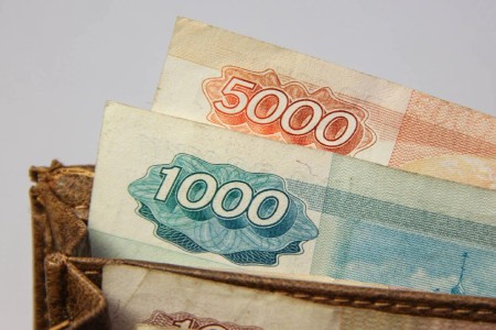 Калининградская область на третьем месте с конца по зарплатам в СЗФО