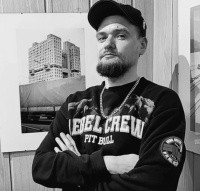 Евгений Мосиенко: Такую точечную застройку на месте виллы на проспекте Победы называют здания-паразиты Евгений Мосиенко: Такую точечную застройку на месте виллы на проспекте Победы называют здания-паразиты