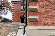 В Железнодорожном завершили ремонт фасада старинной ратуши (фото)
В Железнодорожном завершили ремонт фасада старинной ратуши (фото)