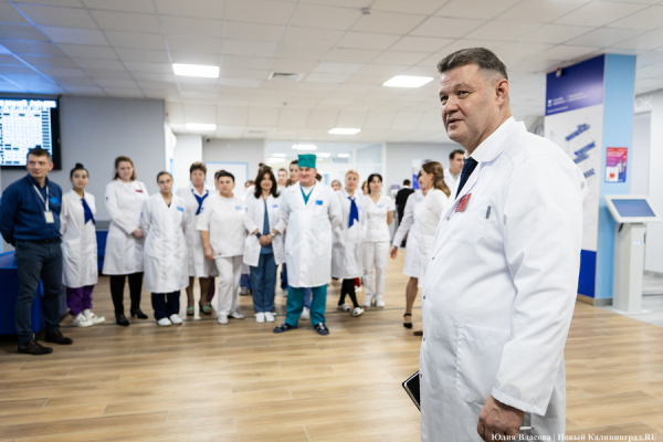&laquo;Сверили часы&raquo;: как прошла встреча с министром здравоохранения РФ в Калининграде (фото)