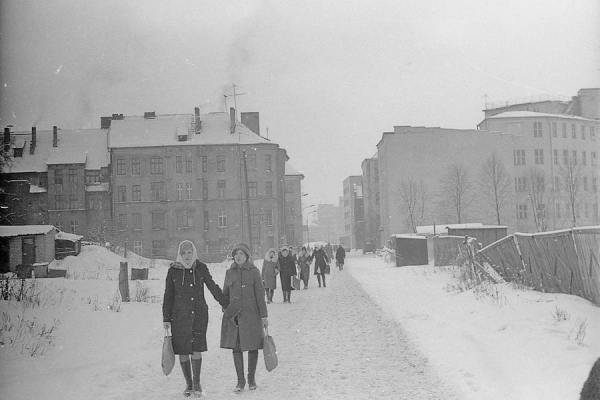 КПСС и &laquo;обкомовские&raquo; дачи: о чем писали калининградские газеты 35 лет назад