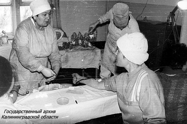 Партийные льготы и лже-«Ласковый май»: о чем писали газеты 35 лет назад Партийные льготы и лже-«Ласковый май»: о чем писали газеты 35 лет назад