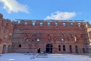 
						В замке Рагнит в Немане готовятся к обустройству деревянной галереи  (фото)											