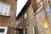На улице Театральной в Черняховске отремонтируют два дома конца XIX века (фото)
На улице Театральной в Черняховске отремонтируют два дома конца XIX века (фото)