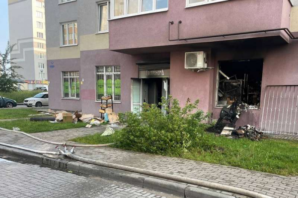На востоке Калининграда обуглился алкомаркет На востоке Калининграда обуглился алкомаркет