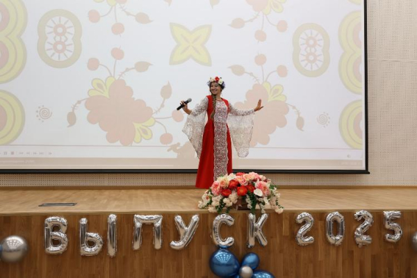 В добрый путь, выпускники! В добрый путь, выпускники!