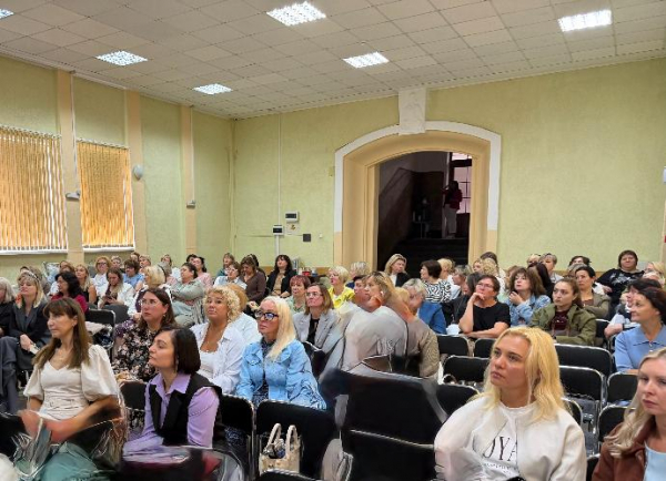 В школе № 10 обсудили вопросы стратегического развития дошкольной образовательной организации В школе № 10 обсудили вопросы стратегического развития дошкольной образовательной организации