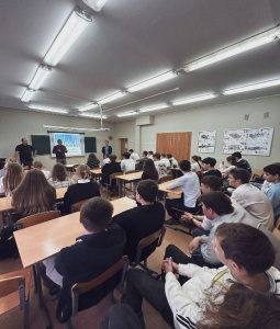 В школе № 47 стартовал проект, направленный на формирование у школьников исследовательских компетенций в области исследований исторической памяти В школе № 47 стартовал проект, направленный на формирование у школьников исследовательских компетенций в области исследований исторической памяти