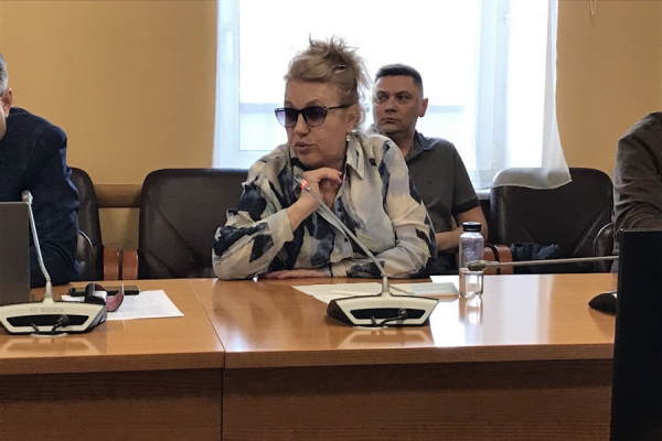 В погоне за «двойкой»: как власти и жители обсуждали отмену маршрутов №№ 33 и 75 В погоне за «двойкой»: как власти и жители обсуждали отмену маршрутов №№ 33 и 75
