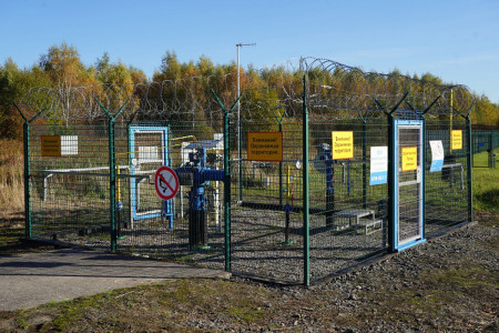 «Обещания из газа» «Обещания из газа»