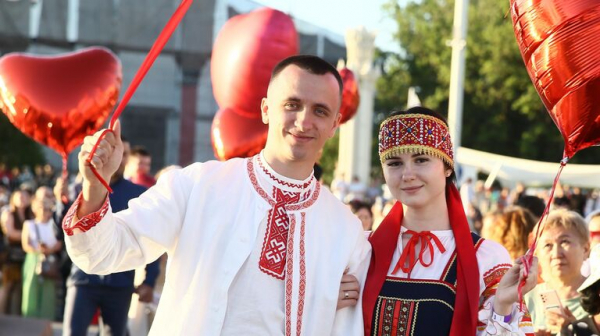 Собянин: более 5 миллионов человек посетили площадку Москвы на форуме "Россия" Собянин: более 5 миллионов человек посетили площадку Москвы на форуме "Россия"