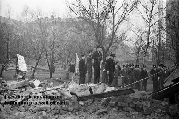 Светлогорск без туристов и визит рок-легенды: о чем писали газеты 35 лет назад Светлогорск без туристов и визит рок-легенды: о чем писали газеты 35 лет назад