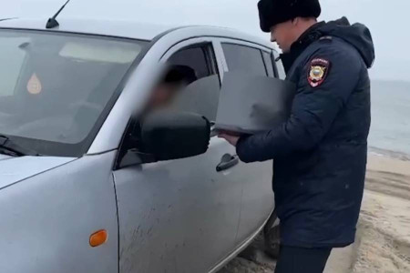 С начала года полиция выявила 43 заехавших на пляж на автомобиле С начала года полиция выявила 43 заехавших на пляж на автомобиле