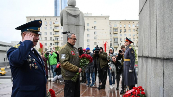 Над местами боев на Балтике состоится музыкальный рейс из Москвы в Калининград Над местами боев на Балтике состоится музыкальный рейс из Москвы в Калининград
