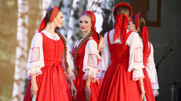 Собянин: более 5 миллионов человек посетили площадку Москвы на форуме "Россия" Собянин: более 5 миллионов человек посетили площадку Москвы на форуме "Россия"